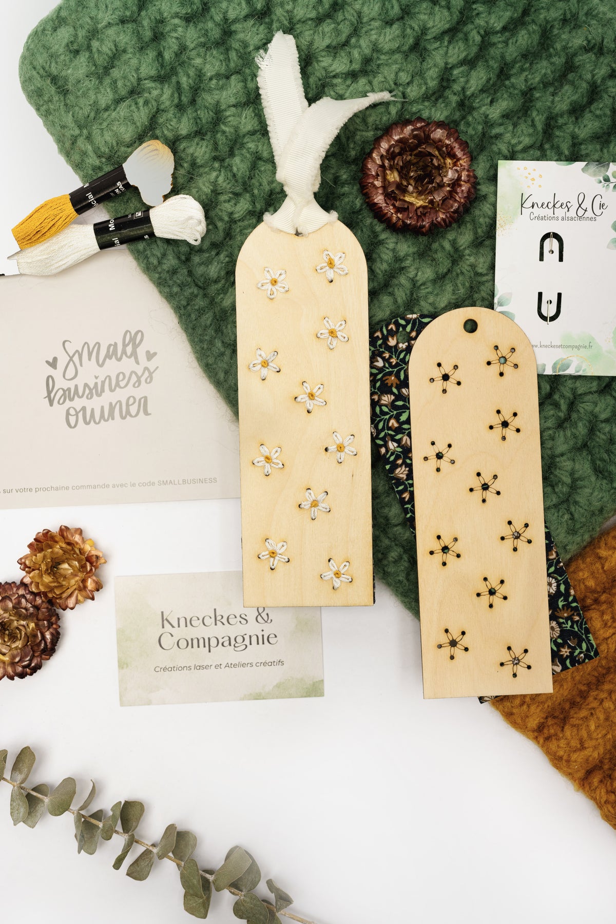 Base de broderie seule marque page fleurs – Bois prêt à broder