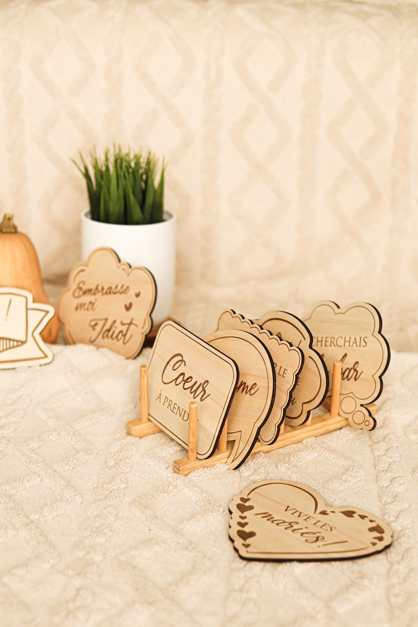 Lot de 10 pancartes en bois gravées pour photobooth
