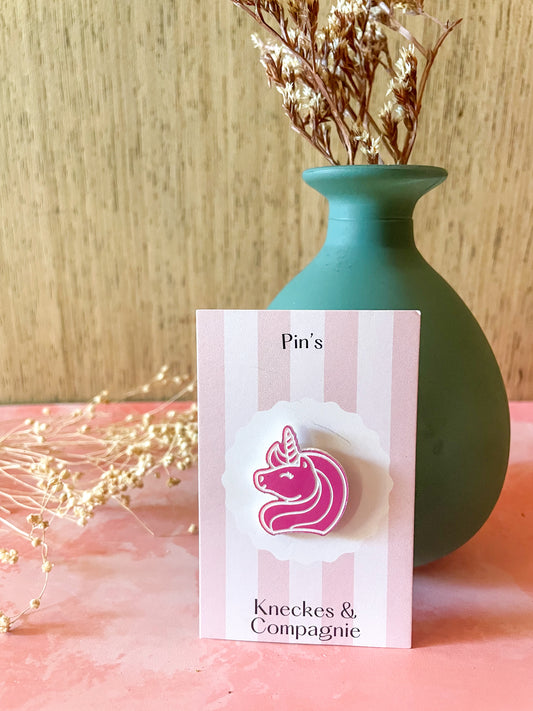 Pin’s motif licorne en acrylique