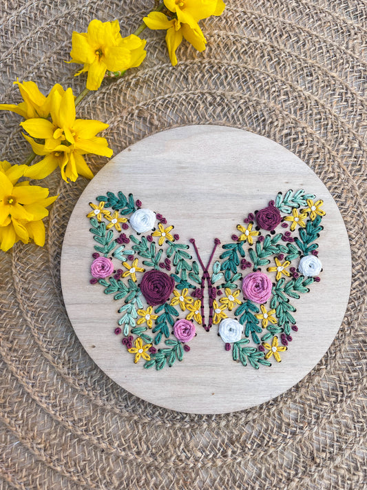 Kit de broderie papillon floral