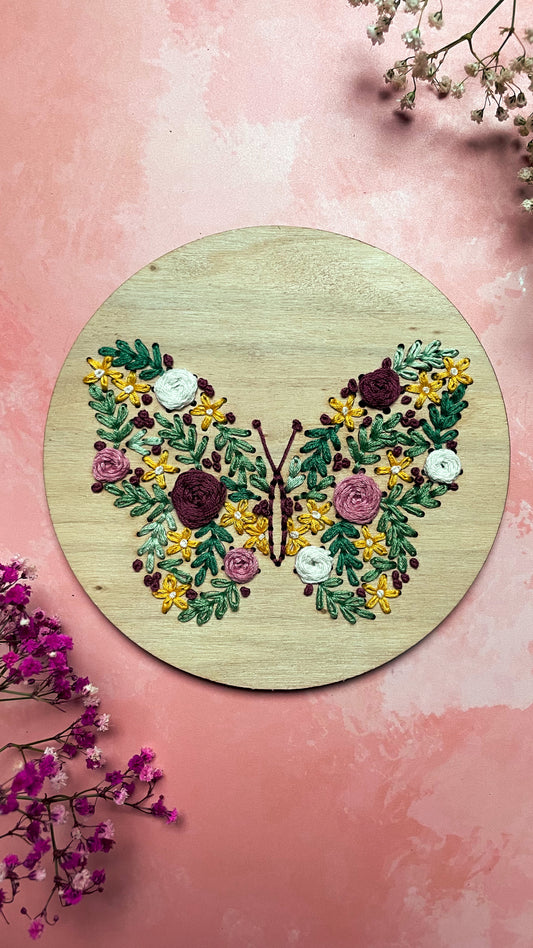 Kit de broderie papillon floral