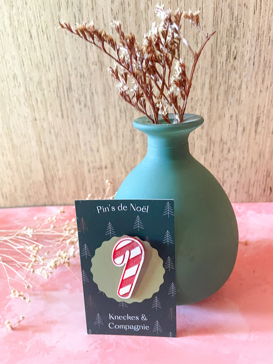 Pin’s motif sucre d’orge en acrylique