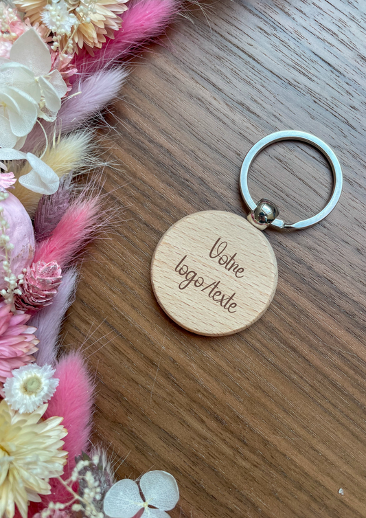 Porte clés personnalisé Pelton en bois rond